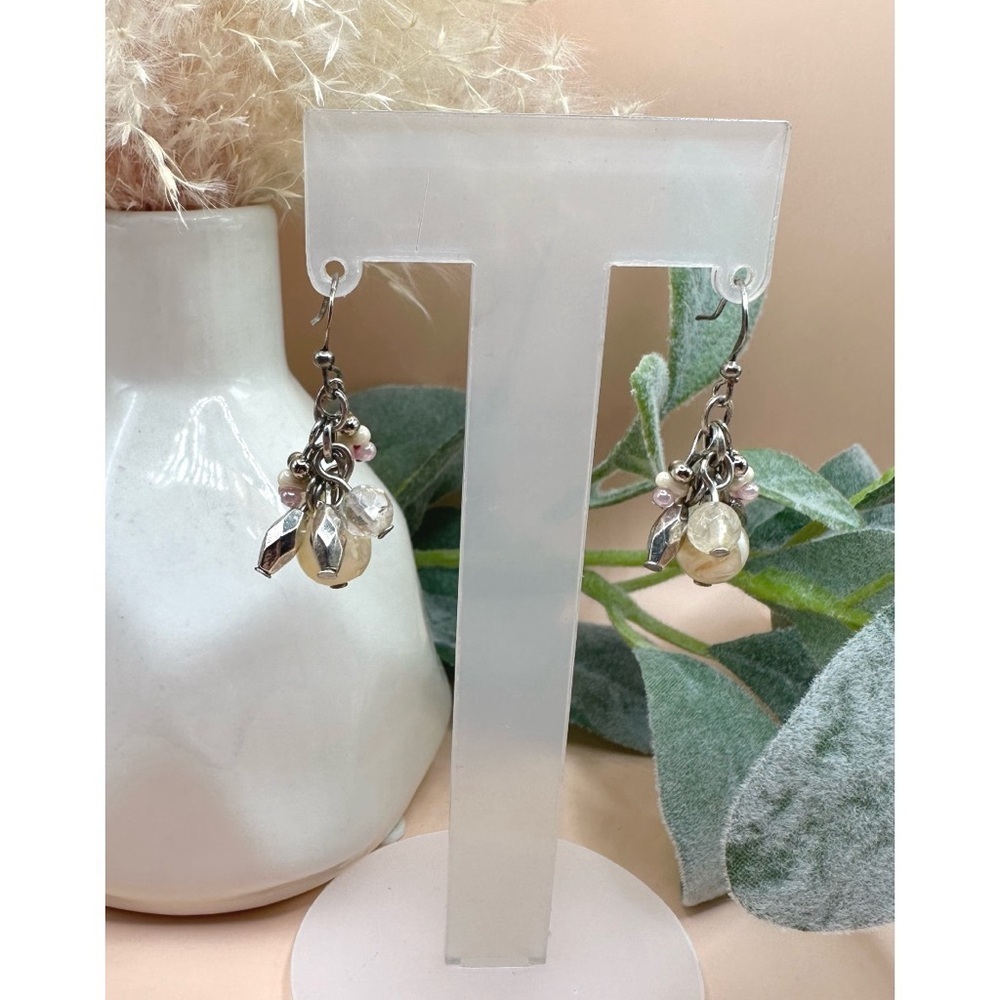 Dainty cluster earrings